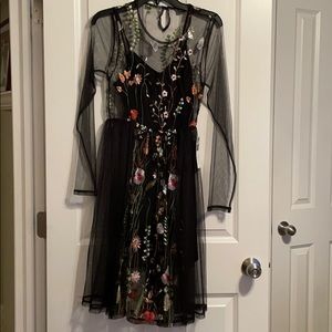 Top Chic mesh floral dress